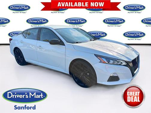 2022 Nissan Altima SR FWD
