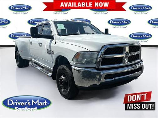 2017 RAM 3500 SLT Crew Cab 4x4 8' Box