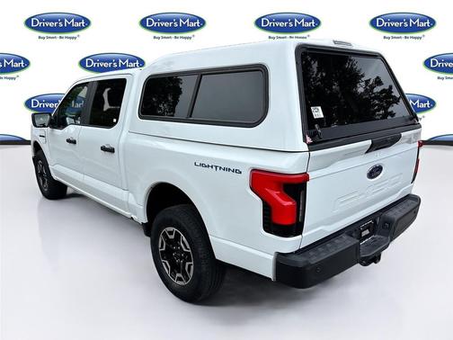 Oxford White 2023 Ford F-150 Lightning Pro