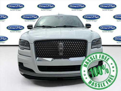 2023 Lincoln Navigator Standard