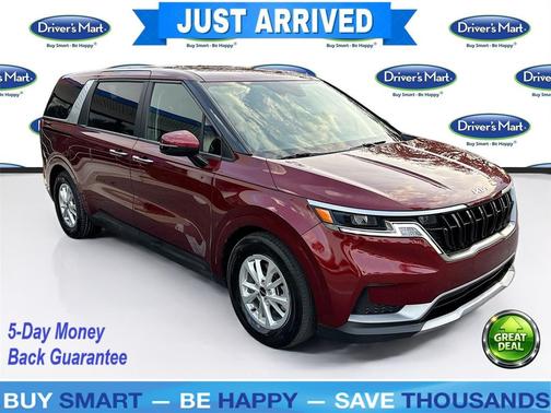 2024 Kia Carnival LX