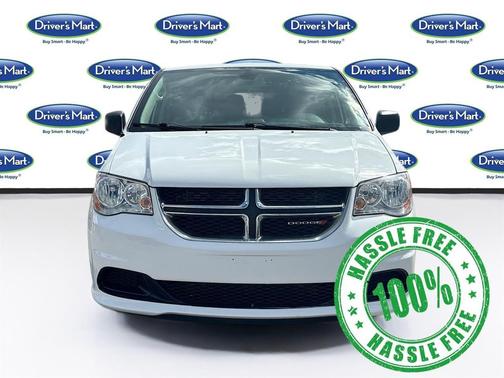 White Knuckle Clearcoat 2019 Dodge Grand Caravan SE