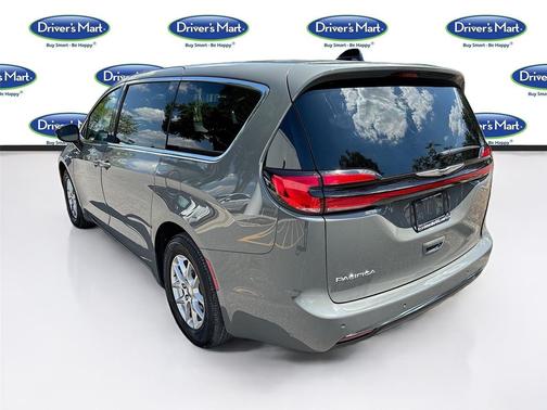 Ceramic Gray Clearcoat 2025 Chrysler Pacifica L