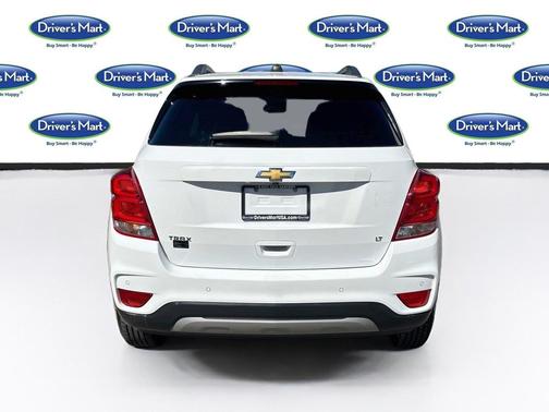 Summit White 2020 Chevrolet Trax LT