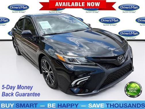 Midnight Black Metallic 2020 Toyota Camry SE