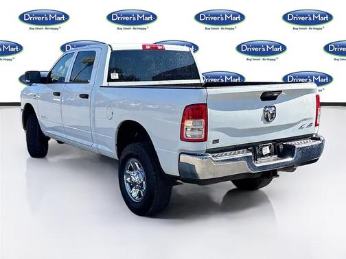 2022 RAM 2500 Tradesman Crew Cab 4x4 6'4' Box