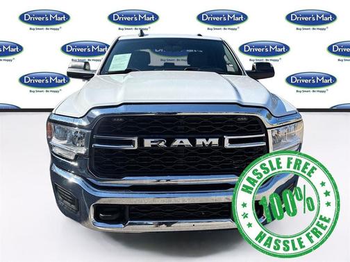 2022 RAM 2500 Tradesman Crew Cab 4x4 6'4' Box