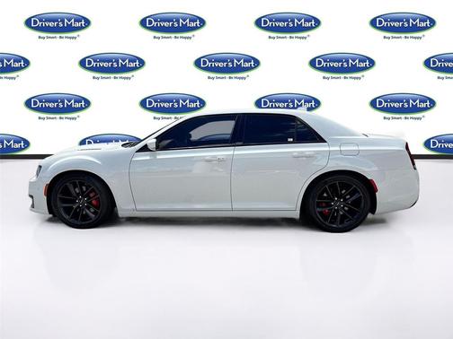2023 Chrysler 300 C