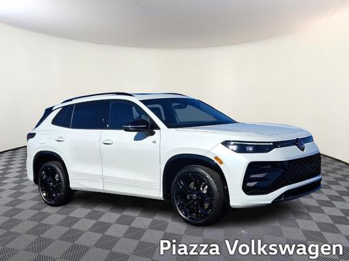 2025 Volkswagen Tiguan 2.0T SE R-Line Black