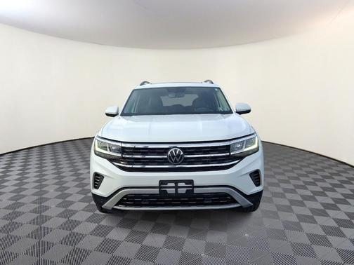 2022 Volkswagen Atlas 3.6L SE w/Technology