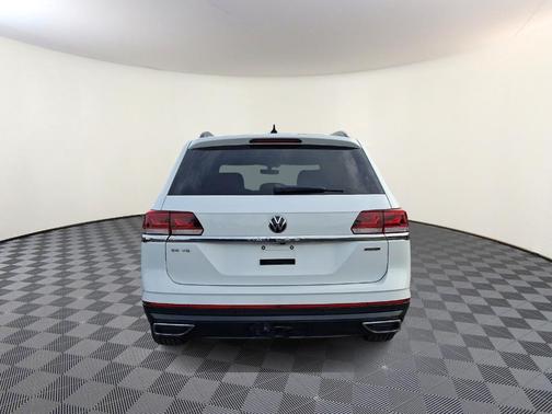 2022 Volkswagen Atlas 3.6L SE w/Technology