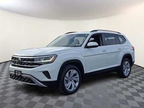 2022 Volkswagen Atlas 3.6L SE w/Technology