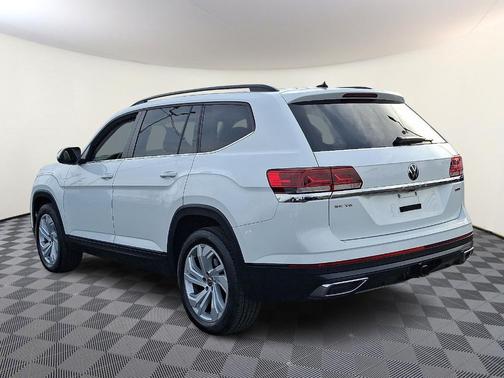 2022 Volkswagen Atlas 3.6L SE w/Technology