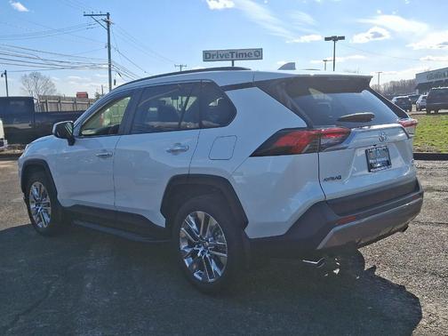 2020 Toyota RAV4 Limited