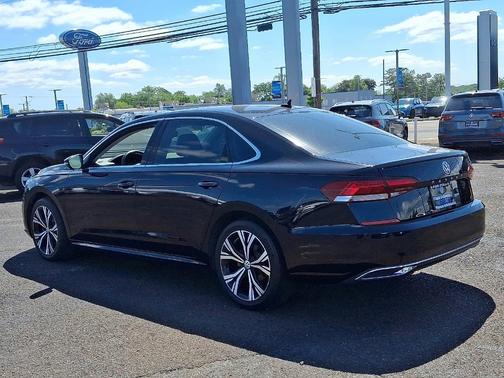 2020 Volkswagen Passat 2.0T SEL