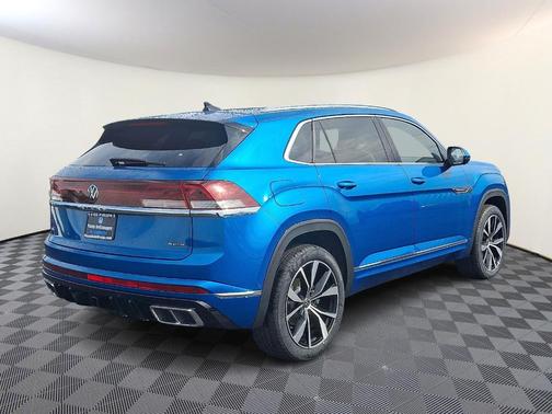 2025 Volkswagen Atlas Cross Sport 2.0T SEL Premium R-Line