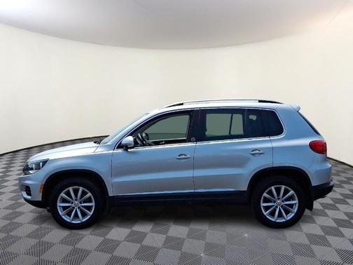 2017 Volkswagen Tiguan 2.0T Wolfsburg Edition