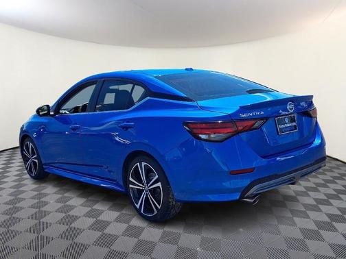 Electric Blue Metallic 2022 Nissan Sentra SR