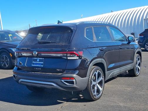 2025 Volkswagen Taos 1.5T SEL