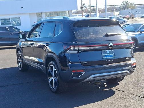 2025 Volkswagen Taos 1.5T SEL