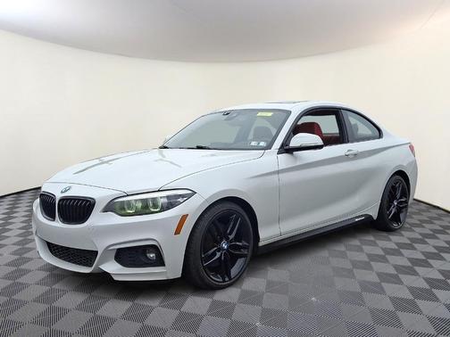 Mineral White Metallic 2018 BMW 230 i xDrive