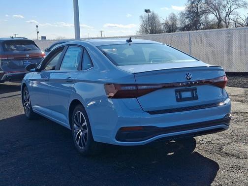 2025 Volkswagen Jetta 1.5T SE