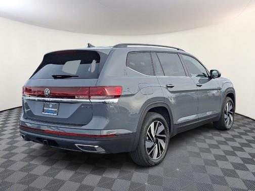 2026 Volkswagen Atlas 2.0T SE