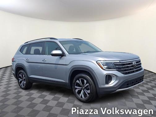Silver Mist Metallic 2026 Volkswagen Atlas 2.0T SE
