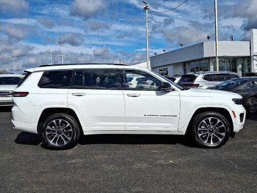 2021 Jeep Grand Cherokee L Overland