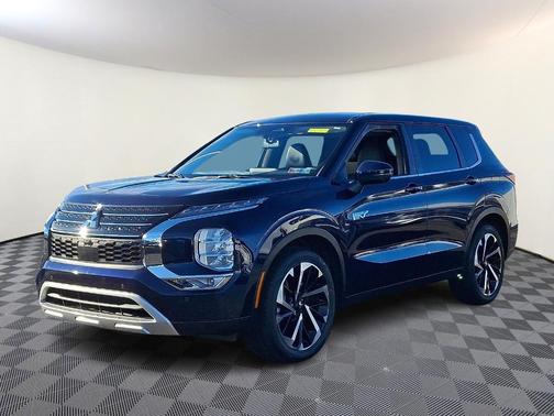 2023 Mitsubishi Outlander PHEV SE