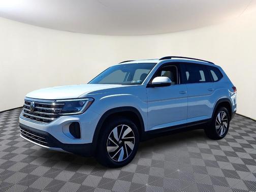 Opal White Pearl 2026 Volkswagen Atlas 2.0T SE W/TECHNOLOGY