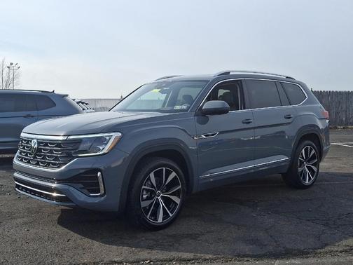 2025 Volkswagen Atlas 2.0T SEL Premium R-Line