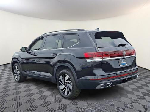 2025 Volkswagen Atlas 2.0T SE