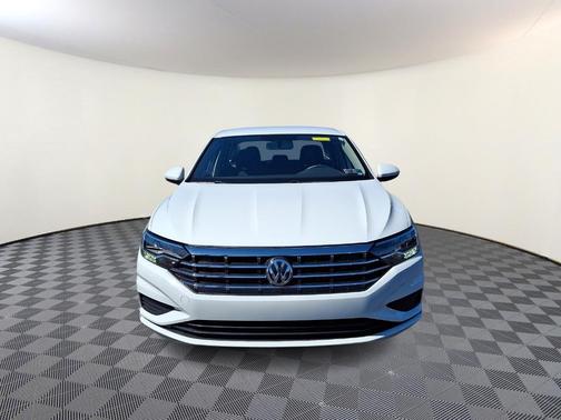 Pure White 2019 Volkswagen Jetta 1.4T S