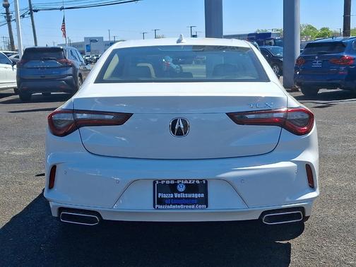 2021 Acura TLX Technology