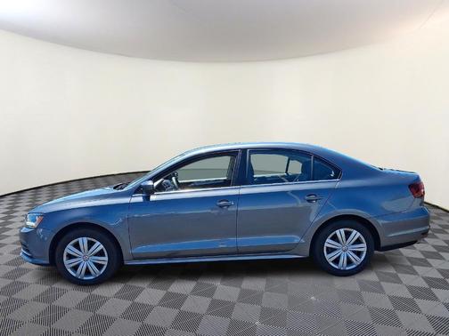Platinum Gray Metallic 2017 Volkswagen Jetta 1.4T S