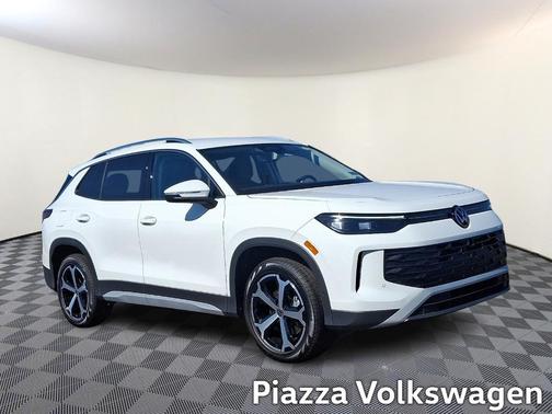 2025 Volkswagen Tiguan 2.0T SE