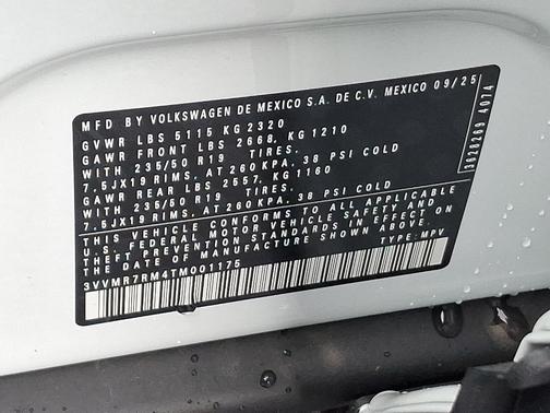 2026 Volkswagen Tiguan 2.0T SE