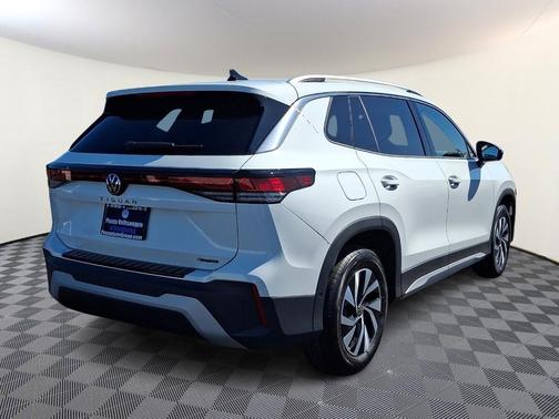 Pure White 2026 Volkswagen Tiguan 2.0T S