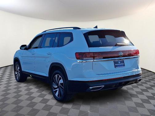 2025 Volkswagen Atlas 2.0T SE