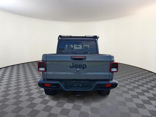 Sting Gray Clearcoat 2023 Jeep Gladiator Sport