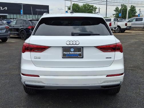 2020 Audi Q3 45 Premium