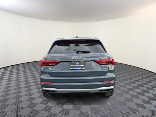 2020 Audi Q3 45 Premium