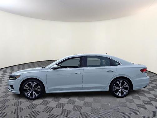 2021 Volkswagen Passat 2.0T SE