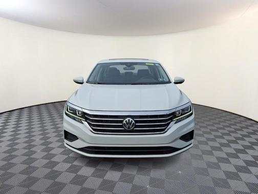 2021 Volkswagen Passat 2.0T SE