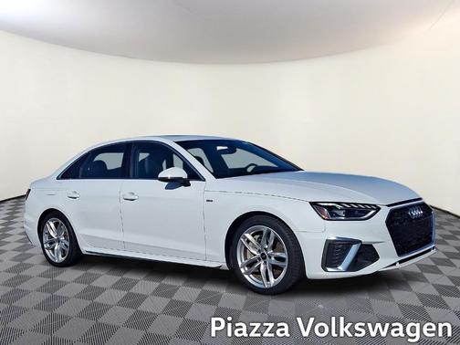 Glacier White Metallic 2023 Audi A4 45 S line quattro Premium