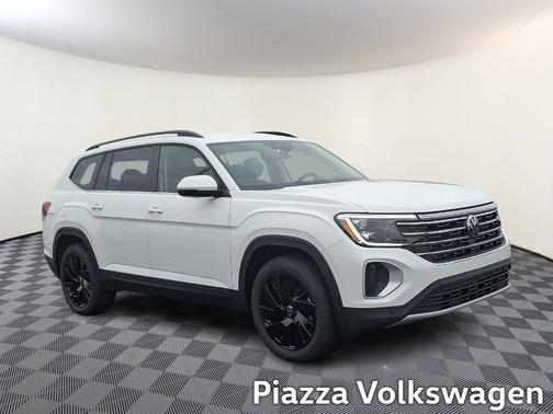 2025 Volkswagen Atlas 2.0T SE