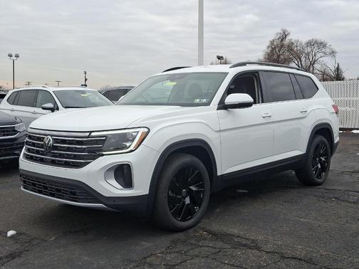2025 Volkswagen Atlas 2.0T SE