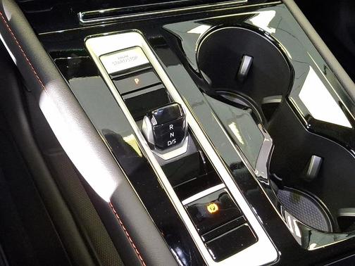 2026 Volkswagen Atlas PEAK EDITION