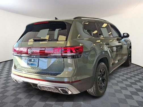 2026 Volkswagen Atlas PEAK EDITION